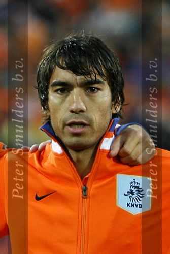 Zaterdag, 27 Mei 2006 Vriendschappelijke interland op weg naar het WK 2006 Nederland-Kameroen, eindstand 1-0
Giovanni v Bronckhorst
© Edwin van Zandvoort