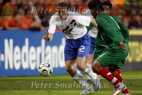 Eindhoven, 2 Juni 2006 Vriendschappelijke interland op weg naar het WK 2006 tussen Nederland-Mexico, eindstand 2-1
Jan Kromkamp
© Foto Edwin van Zandvoort