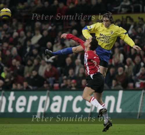 Eindhoven, 20 Januari 2006 Kompetitiewedstrijd PSV-RKC Waalwijk, eindstand 2-0 Seizoen 2005/2006
Jan Vennegoor of Hesselink