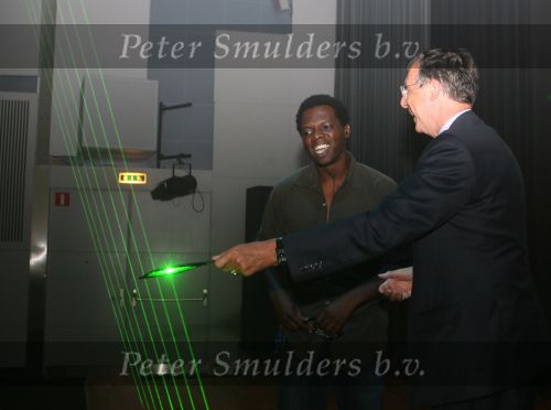 Eindhoven, 14 Juni 2006
Opening door minister Laurens Jan Brinkhorst van het Innovatieprogramma NANO lectronica en embedded systemen in het Evoluon te Eindhoven