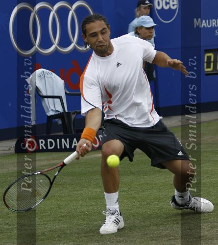 Rosmalen, 23 Juni 2006 Ordina Open 2006
Halve finale Mario Ancic tegen Marcos Baghdatis 7-6 & 6-3
© Foto Edwin van Zandvoort