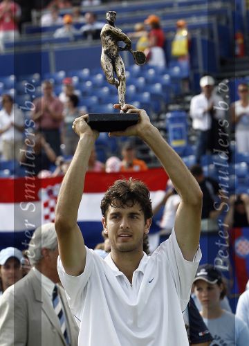 Rosmalen, 24 Juni 2006 Ordina Open 2006
Finale Heren Jan Hernych - Mario Ancic 0-6  7-5  6-7
© Foto Edwin v Zandvoort