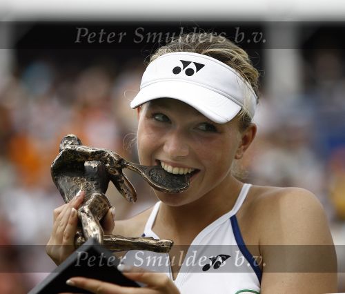 Rosmalen, 24 Juni 2006 Ordina Open 2006
Finale dames Dinara Safina - Michaella Krajicek 3-6  en  4-6
© Foto Edwin v Zandvoort
