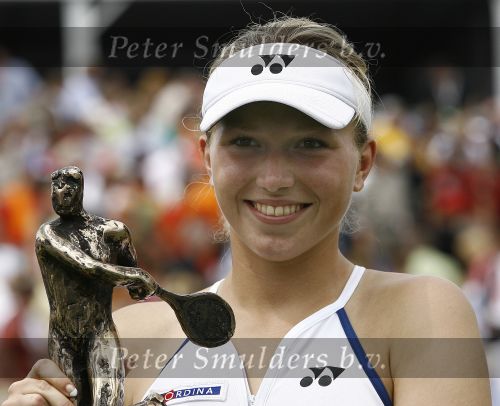 Rosmalen, 24 Juni 2006 Ordina Open 2006
Finale dames Dinara Safina - Michaella Krajicek 3-6  en  4-6
© Foto Edwin v Zandvoort