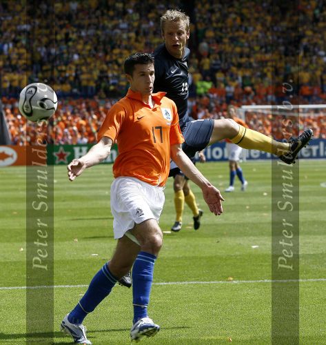 Rotterdam, 5 Juni 2006 Laatste oefeninterland nederlands elftal op weg naar het WK 2006 in Duitsland.
Nederland-Australie, eindstand 1-1
Robin v Persie
© Edwin van Zandvoort