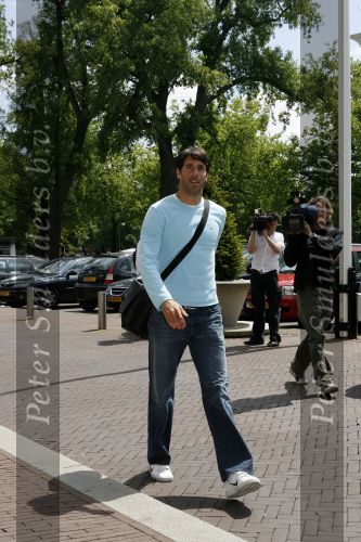 Amsterdam 6 juni 2006
Vertrek Nederlands elftal vanaf het hilton in Amsterdam naar WK.
Ruud v Nistelrooij