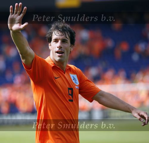 Rotterdam, 5 Juni 2006 Laatste oefeninterland nederlands elftal op weg naar het WK 2006 in Duitsland.
Nederland-Australie, eindstand 1-1
Ruud v Nistelrooy blij na zijn doelpunt
© Edwin van Zandvoort