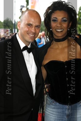 Rotterdam 22 mei 2006
Musical awards in ahoy rotterdam
Sophia Wezer met man