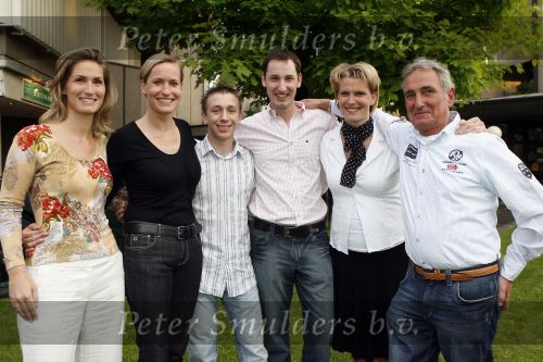 Brescia 16 mei 2007
State of Art is sponsor van de legendarische rally Mille Miglia. Albert Westerman met zijn 5 kinderen