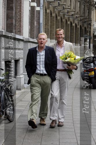 Amsterdam 31 mei 2007
Andre v Duin met zijn vriend Martin op straat in Amsterdam.