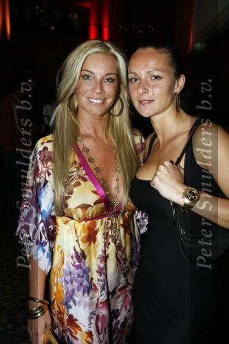 Amsterdam 15 mei 2007
Angela v Hulten op fhm party in koepelkerk.