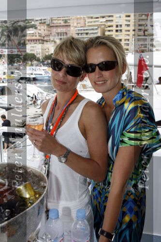 Monaco 26 mei 2006
Grand Prix van Monaco. Anouk Smulders en Renate Wennemars