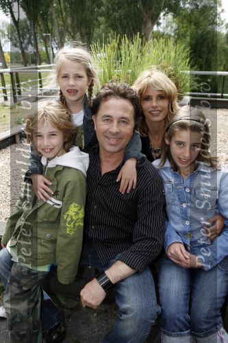 Amsterdam 10 mei 2007
Presentatie cd Bart Bosch. Bart met vrouw en kinderen.