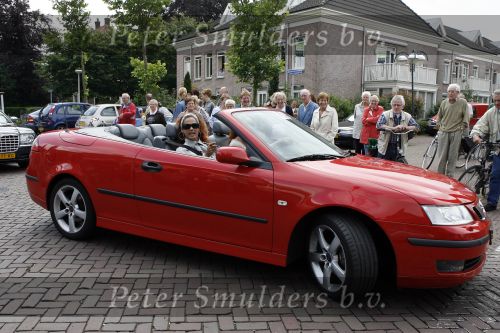 Vlijmen en Loon op Zand 18 juni 2007
Cabrio Rally van Beau monde . Chimene v Oosterhout en Marianne Mudder