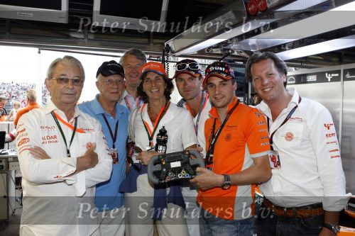 Monaco 27 mei 2007
Grand Prix formule 1 in Monaco. Christijan Albers Michiel en Jan Mol Erben Wennemars in de pits bij spyker