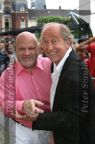 Tilburg, 12 Juni 2007
TROS Zomertoer op de Heuvel
De Deurzakkers Clems v Bragt en Willem v Schijndel