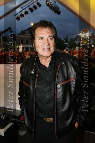 Amersfoort 29 mei 2007
Tros zomerfeesten op plein in amersfoort. Engelbert Humperdinck