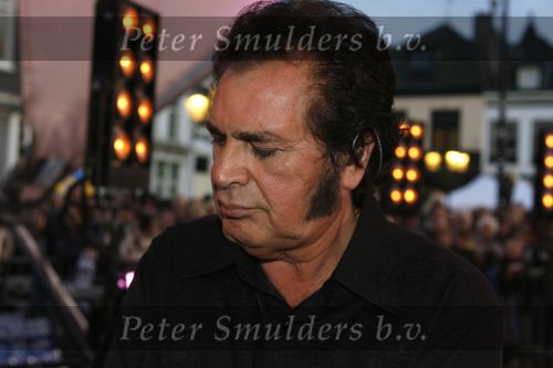 Amersfoort 29 mei 2007
Tros zomerfeesten op plein in amersfoort. Engelbert Humperdinck