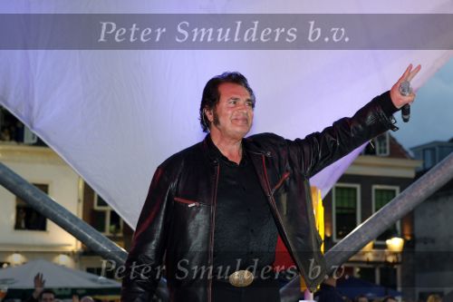 Amersfoort 29 mei 2007
Tros zomerfeesten op plein in amersfoort. Engelbert Humperdinck