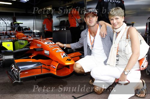 Monaco 27 mei 2007
Grand Prix formule 1 in Monaco. Erben Wennemars met zijn vrouw Renate v d Zalm