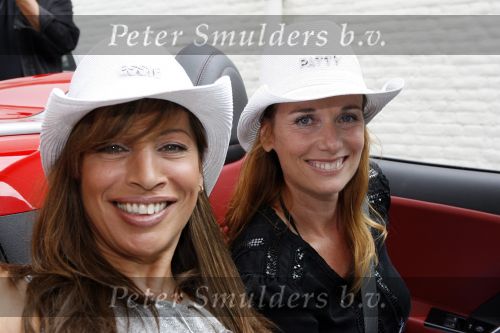Vlijmen en Loon op Zand 18 juni 2007
Cabrio Rally van Beau monde .Patty Somer en Esther Oosterbeek