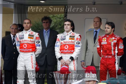 Monaco 27 mei 2007
Grand Prix formule 1 in Monaco. Prins Albert van Monaco Ernst v Hannover Lewis Hamilton Fernando Alonso en Felippe Massa