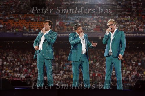 Amsterdam 2 juni 2007
Toppers in Concert met Gerard Joling Gordon en Rene Froger in de arena.