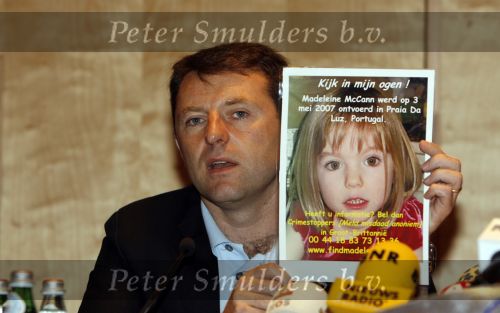 Amsterdam 7 juni 2007
De ouders van de ontvoerde Madeleine Mc Cann geven persconferentie in het Hilton. Gerry en Kate Mc Cann zijn op doorreis in Europa om overal aandacht te krijgen voor de ontvoering.