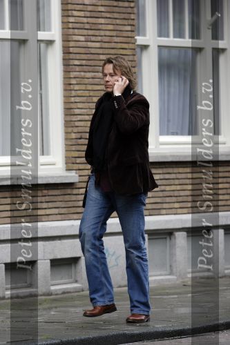 Amsterdam 11 mei 2007
Gijs Staverman gaat met een vrouw naar een winkelpand kijken.