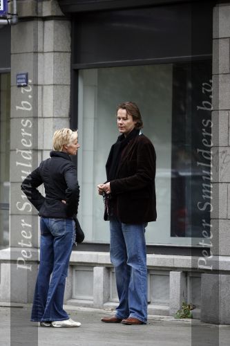 Amsterdam 11 mei 2007
Gijs Staverman gaat met een vrouw naar een winkelpand kijken.