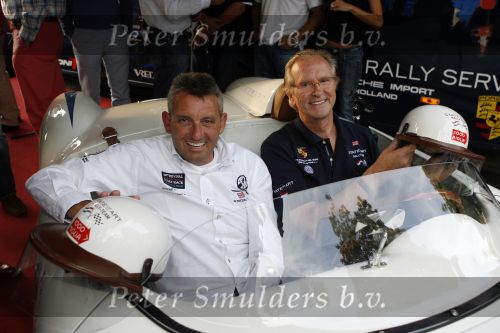 Brescia 16 mei 2007
State of Art is sponsor van de legendarische rally Mille Miglia.  Harm Lagaaij en Allard Kalff