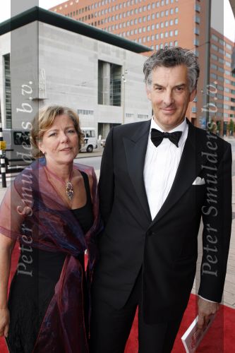 Rotterdam 23 mei 2007
Premiere Kuifje in het nieuwe luxor theater. Henk Kivits met vrouw