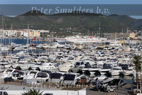 Ibiza 25 Mei 2007
Ibiza Haven met op achtergrond de oude binnenstad