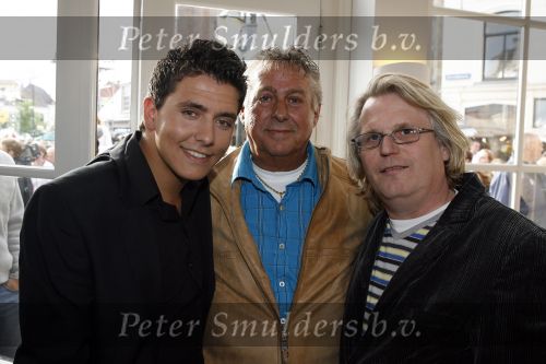 Amersfoort 29 mei 2007
Tros zomerfeest op plein in Amersfoort. Jan Smit Frank Timmer en Jaap Buijs