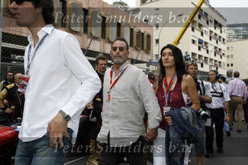 Monaco 27 mei 2007
Grand Prix formule 1 in Monaco. jean Reno met zijn vrouw Zophia
