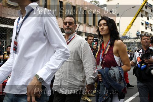 Monaco 27 mei 2007
Grand Prix formule 1 in Monaco. jean Reno met zijn vrouw Zophia