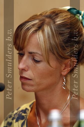 Amsterdam 7 juni 2007
De ouders van de ontvoerde Madeleine Mc Cann geven persconferentie in het Hilton. Gerry en Kate Mc Cann zijn op doorreis in Europa om overal aandacht te krijgen voor de ontvoering.
