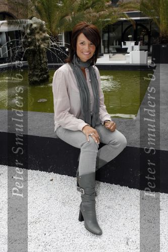 Naarden 21 mei 2007
Presentatie boek Supermom\'s stijlgids van Vivian Ewbank Reijs in het Arsenaal. Leontine Borsato