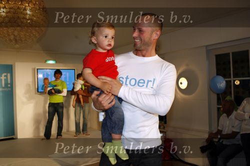 Ouderkerk aan de Amstel 24 mei 2007
presentatie kinderkleding lijn Lief van Geert Hoes.