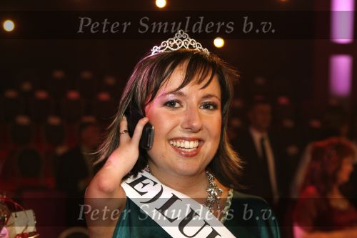 Baarn 6 juni 2007
Finale miss mis verkiezing. Winnares Reni de Boer en 2e Karin v Rossum. Jan Peter Balkenende rijkt de prijs uit. Het programma werd gepresenteerd door Jaap Jongbloed en Lucille Werner.