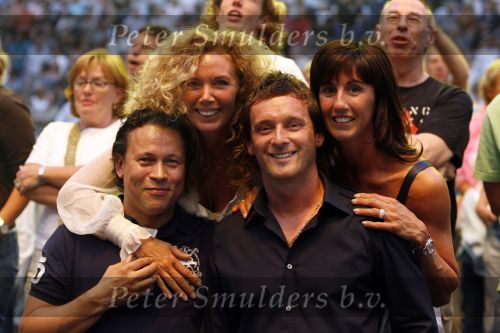 Amsterdam 2 juni 2007
Toppers in Concert met Gerard Joling Gordon en Rene Froger in de arena. Marco en Anton met de dames