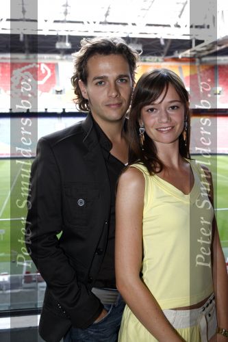 Amsterdam 15 mei 2007
Presentatie dvd voetbalvrouwen in de amsterdam arena. Saskia v d Heide en Mark Sloof