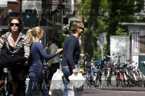 Amsterdam 19 mei 2007
Nicolette v Dam met haar nieuwe vriendje Bas Smit.