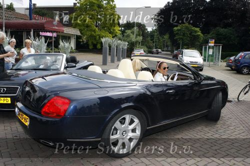 Vlijmen en Loon op Zand 18 juni 2007
Cabrio Rally van Beau monde . Patty Brard in bentley cabrio