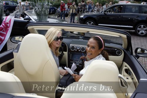 Vlijmen en Loon op Zand 18 juni 2007
Cabrio Rally van Beau monde . Patty Brard en Annita v d Hoeven