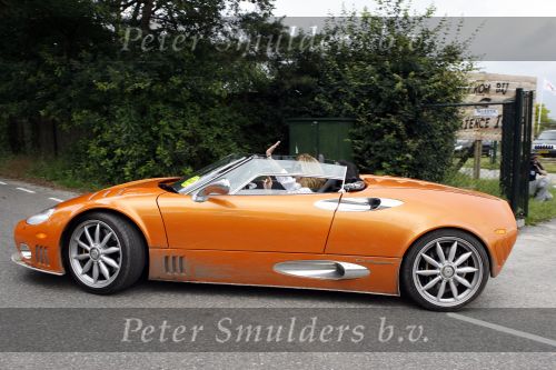 Vlijmen en Loon op Zand 18 juni 2007
Cabrio Rally van Beau monde . Paulien Huizinga en Christine Kroonenberg in spyker