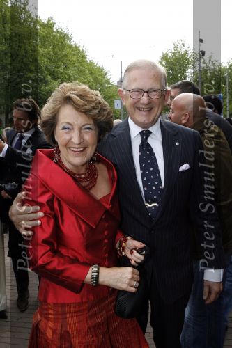 Amsterdam 12 mei 2007
Bijeenkomst in de stads schouwburg van amsterdam met Prinses Margriet Pieter v Vollenhoven Prins Maurits Prinses Marlene Prins Bernhard Jr en Prinses Annette Prins Floris en Prinses Aimee Prins Pieter Christiaan en  Prinses Anita Prins Constantijn en Prinses Laurentien. Burgmeester Job Cohen ontvangt ze.