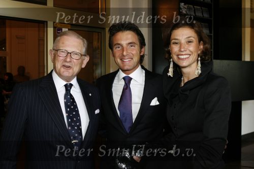 Amsterdam 12 mei 2007
Bijeenkomst in de stads schouwburg van amsterdam met Prinses Margriet Pieter v Vollenhoven Prins Maurits Prinses Marlene Prins Bernhard Jr en Prinses Annette Prins Floris en Prinses Aimee Prins Pieter Christiaan en  Prinses Anita Prins Constantijn en Prinses Laurentien. Burgmeester Job Cohen ontvangt ze.