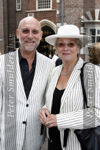 Haarlem 5 juni 2007
Hugo Metsers en Patricia trouwen in stadhuis van Haarlem. Hugo Metsers en Pleuni Touw