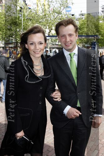 Amsterdam 12 mei 2007
Bijeenkomst in de stads schouwburg van amsterdam met Prinses Margriet Pieter v Vollenhoven Prins Maurits Prinses Marlene Prins Bernhard Jr en Prinses Annette Prins Floris en Prinses Aimee Prins Pieter Christiaan en  Prinses Anita Prins Constantijn en Prinses Laurentien. Burgmeester Job Cohen ontvangt ze.